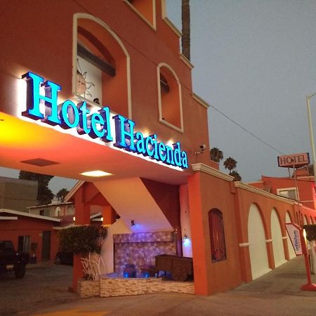 Hotel Hacienda Ensenada Bagian luar foto